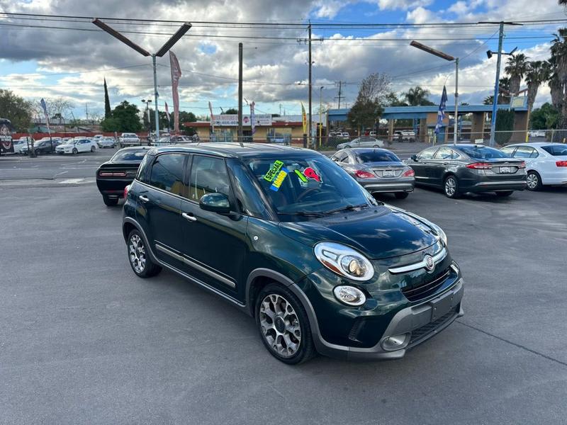 FIAT 500L 2014 price $5,975