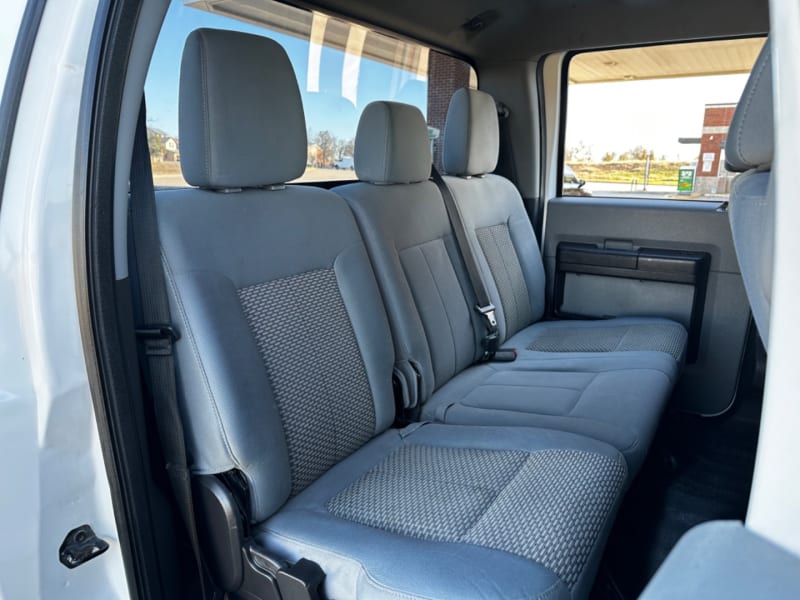 Ford Super Duty F-350 DRW 2015 price $18,997