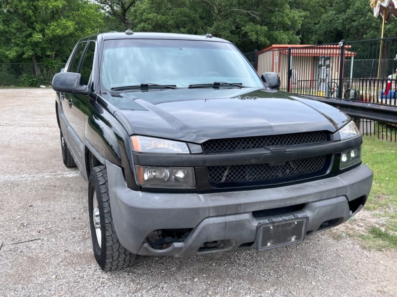 Chevrolet Avalanche 2003 price $16,997