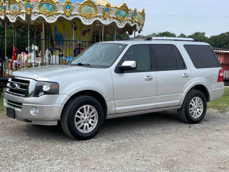 Ford Expedition 2012 price $15,997