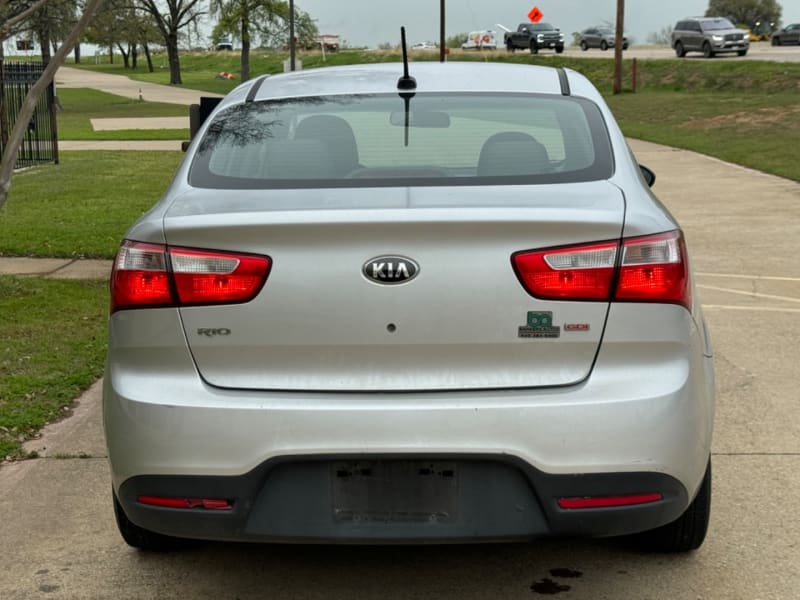 Kia Rio 2014 price $4,500