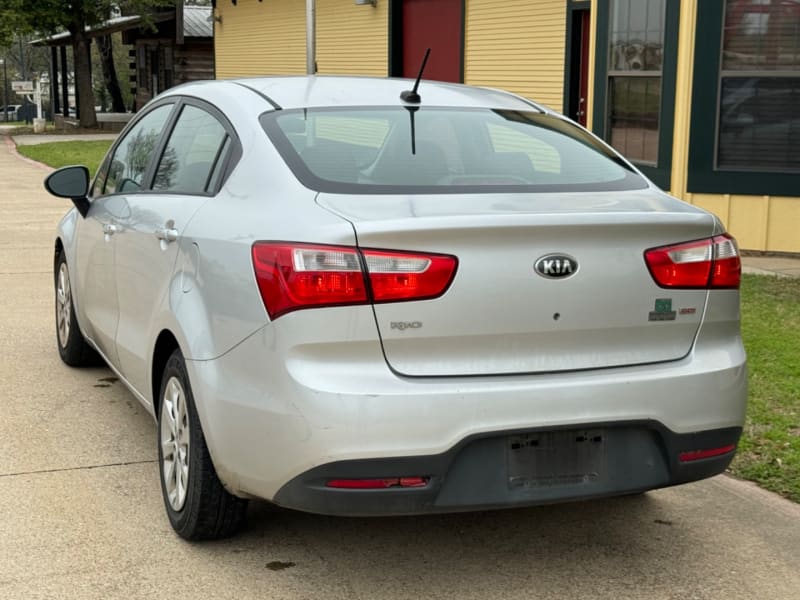 Kia Rio 2014 price $4,500