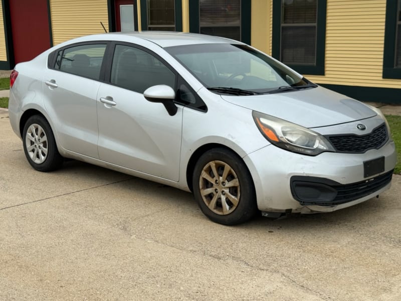 Kia Rio 2014 price $4,500