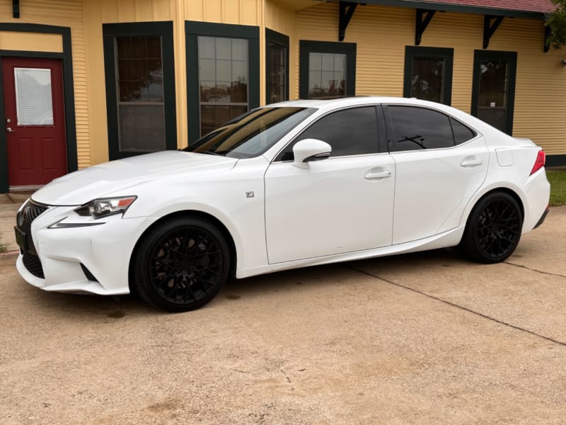 Lexus IS 350 2014 price $21,997