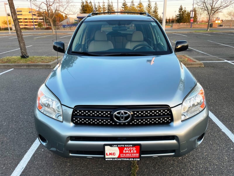 Toyota RAV4 2007 price $7,750