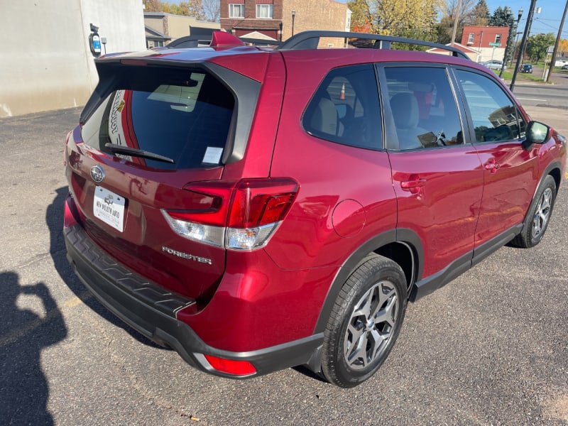 Subaru Forester 2019 price $19,999