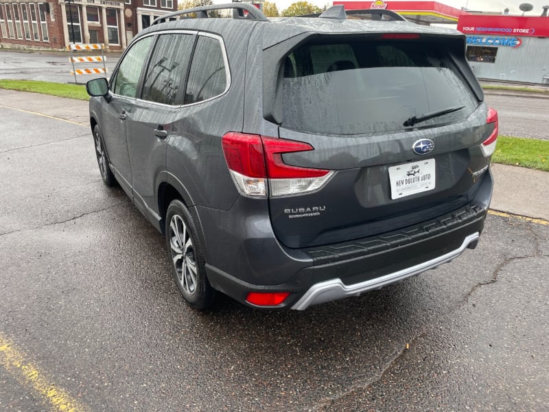 Subaru Forester 2022 price $27,999