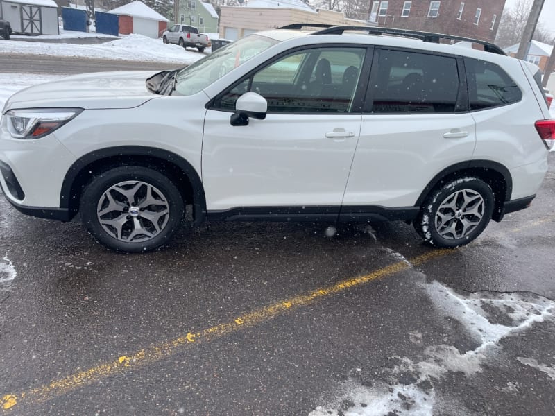 Subaru Forester 2020 price $23,999