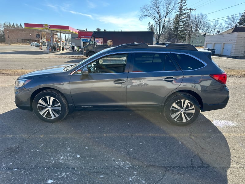 Subaru Outback 2018 price $21,999