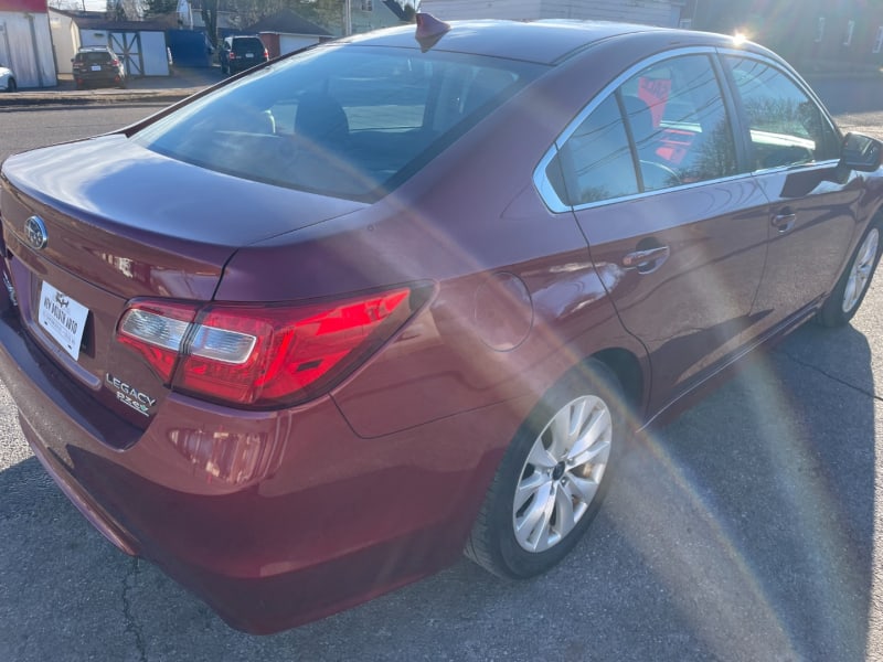 Subaru Legacy 2017 price $14,999