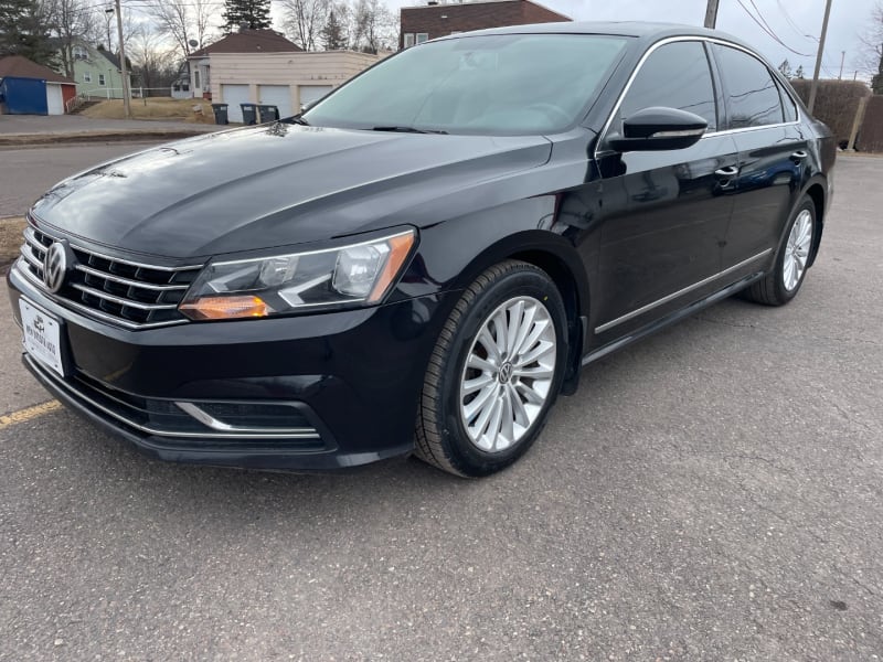 Volkswagen Passat 2017 price $12,999