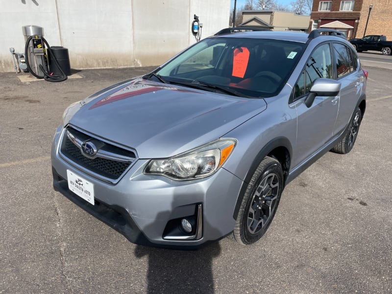 Subaru Crosstrek 2017 price $16,999