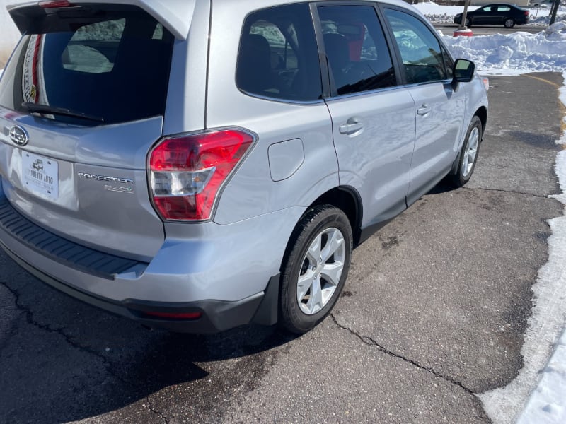 Subaru Forester 2016 price $13,999