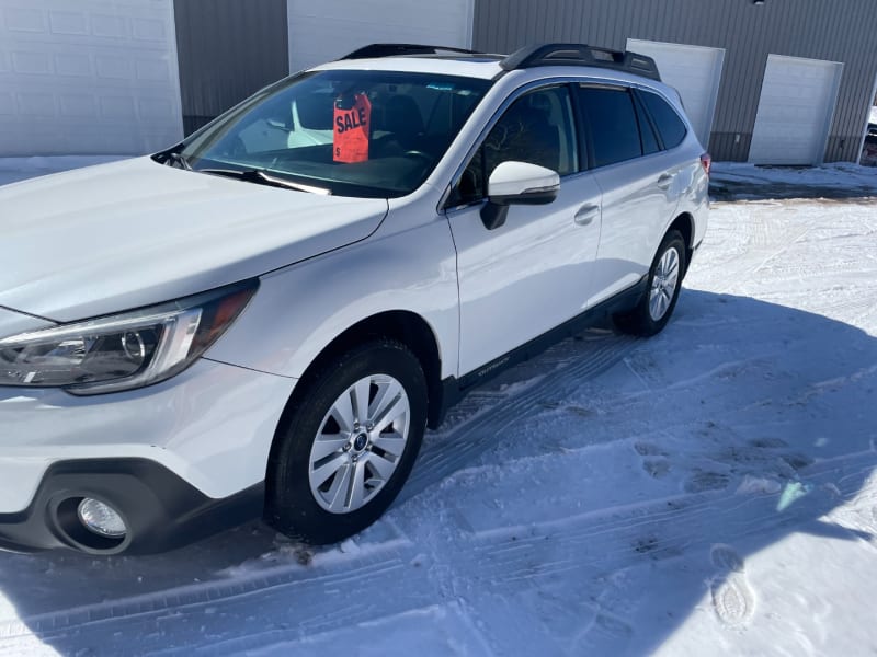 Subaru Outback 2018 price $17,999