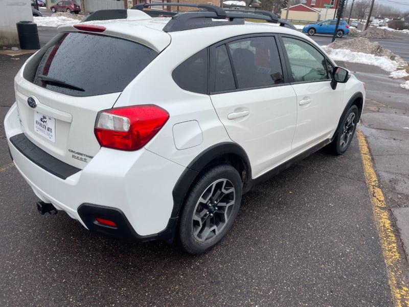 Subaru Crosstrek 2016 price $14,999