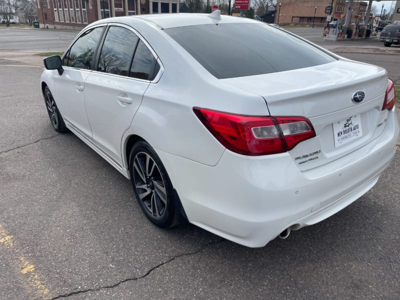 Subaru Legacy 2017 price $15,999