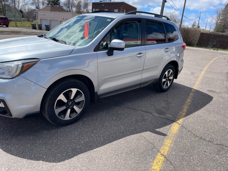 Subaru Forester 2018 price $14,999