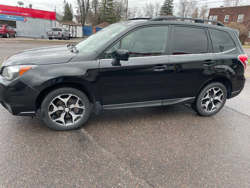 Subaru Forester 2017 price $17,999