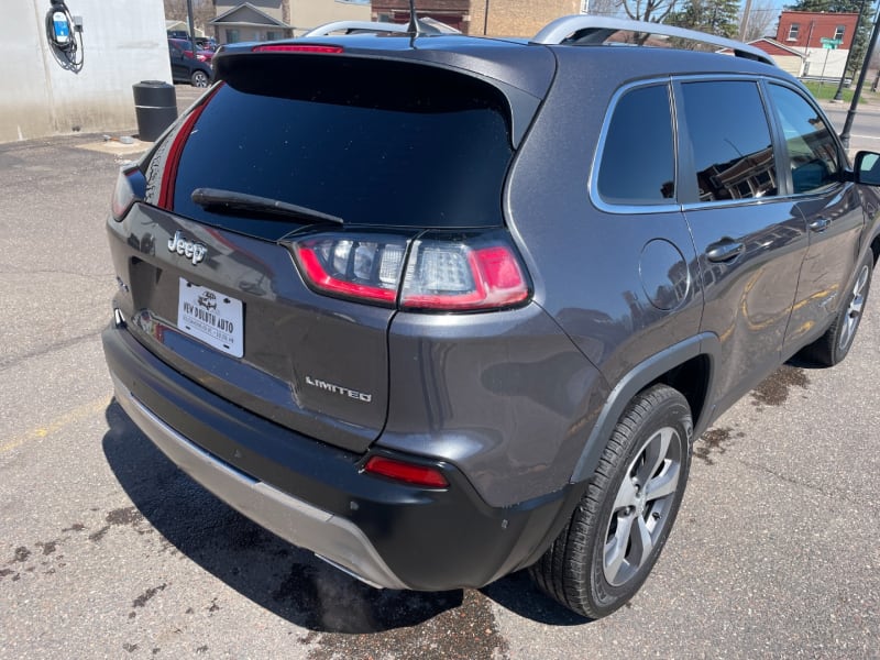 Jeep Cherokee 2020 price $19,999