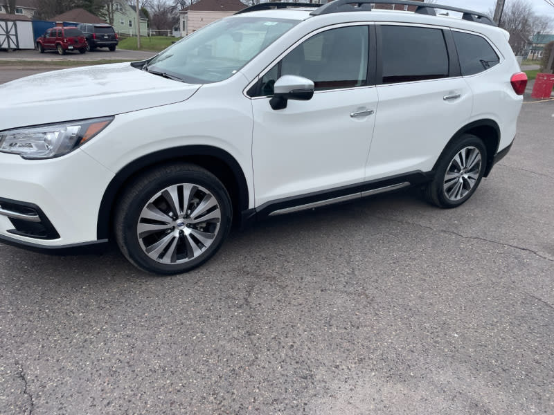 Subaru Ascent 2021 price $29,999