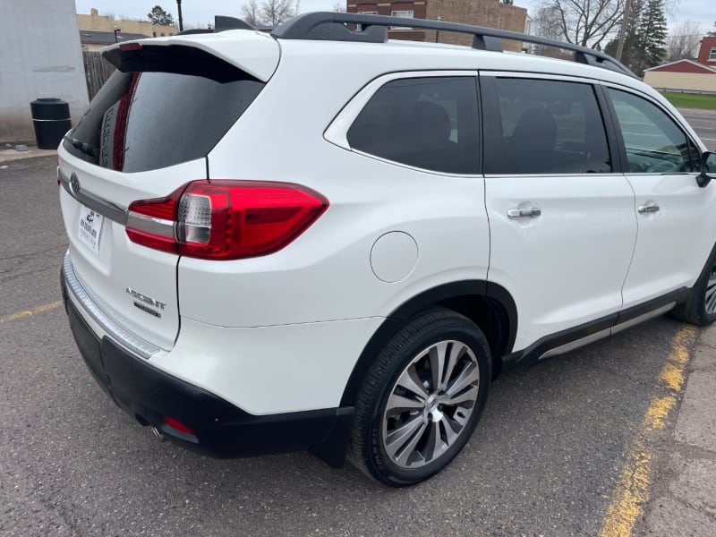 Subaru Ascent 2021 price $29,999