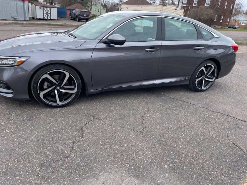 Honda Accord Sedan 2018 price $17,999