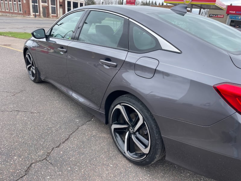 Honda Accord Sedan 2018 price $17,999