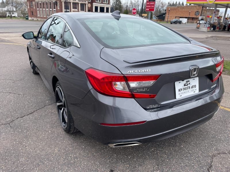 Honda Accord Sedan 2018 price $17,999