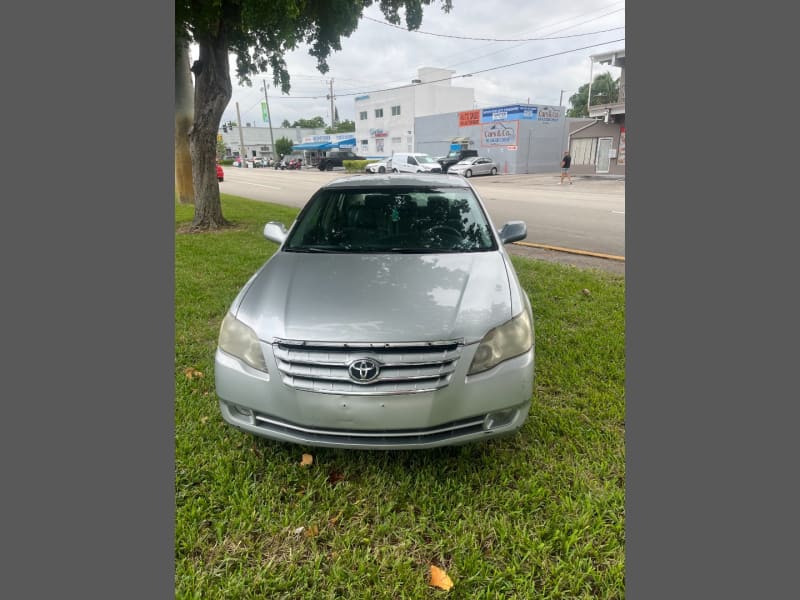 Toyota Avalon 2007 price $1,899