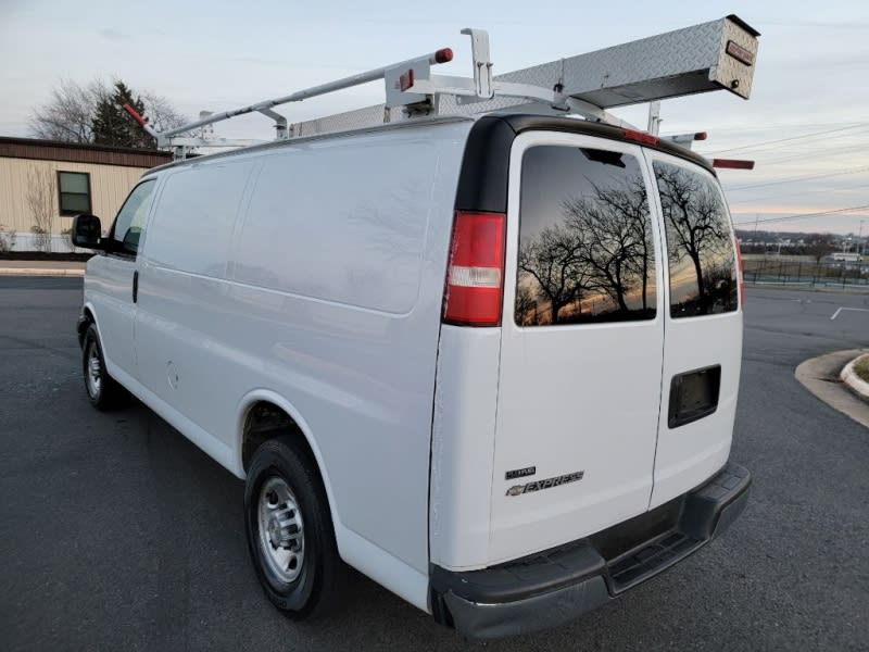 Chevrolet EXPRESS G2500 2010 price $10,995