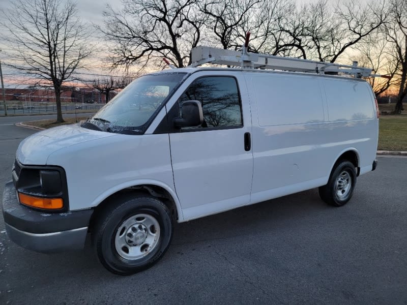 Chevrolet EXPRESS G2500 2010 price $10,995