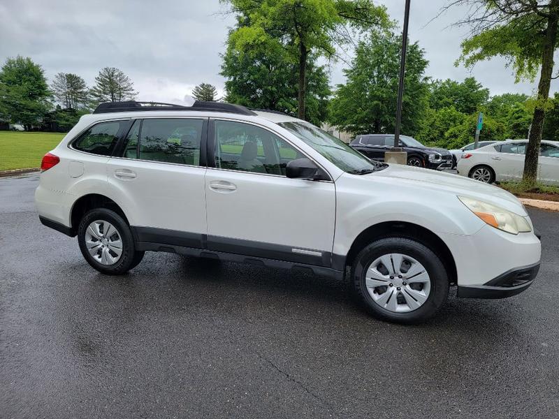 SUBARU OUTBACK 2011 price $8,495