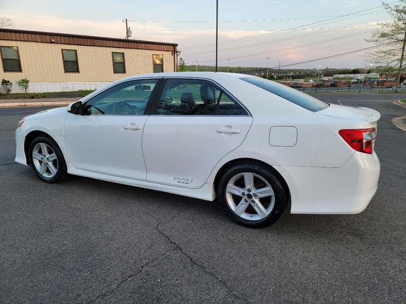 TOYOTA CAMRY 2012 price $9,495