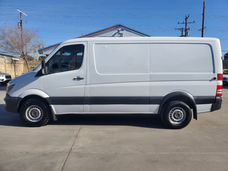 Mercedes-Benz Sprinter Cargo Vans 2014 price $33,500