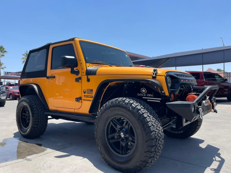 Jeep Wrangler 2013 price $22,995