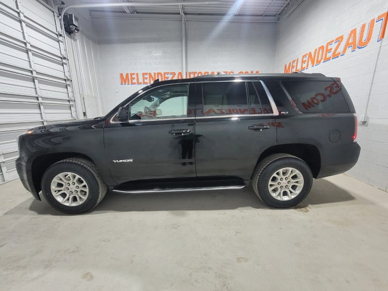 GMC Yukon 2019 price $33,995