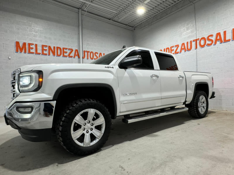 GMC Sierra 1500 2018 price $37,995