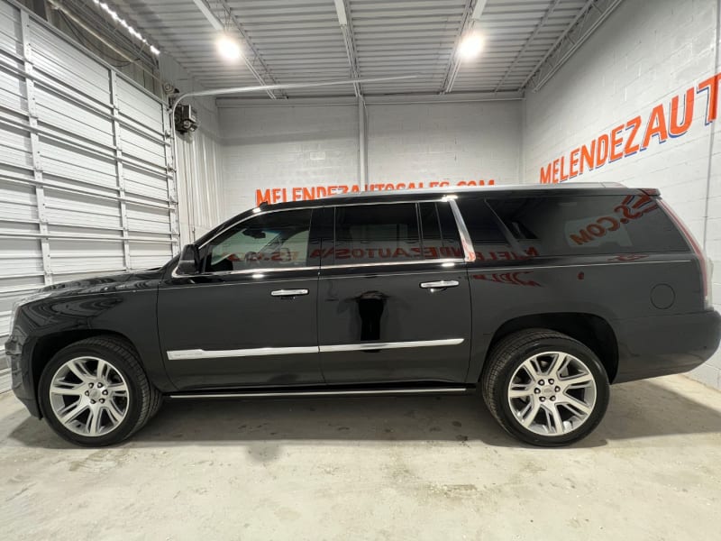 Cadillac Escalade ESV 2017 price $36,995