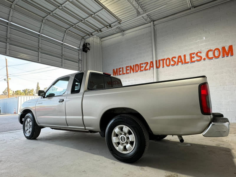 Nissan Frontier 2WD 2000 price $13,995