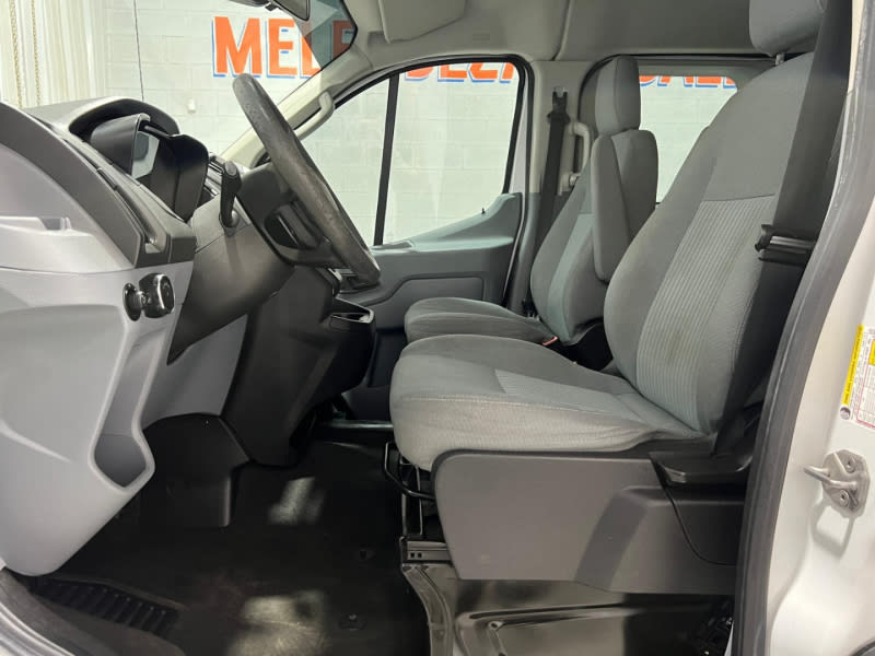 Ford Transit Wagon 2015 price $28,995