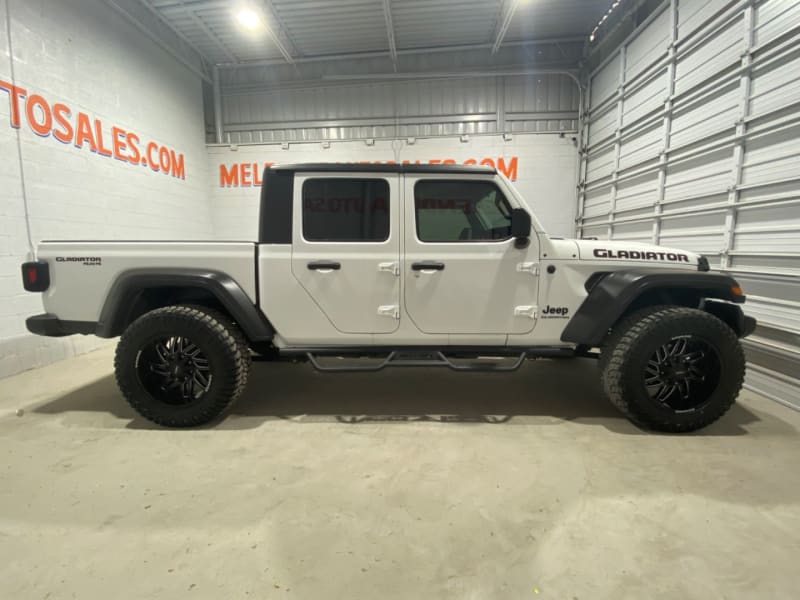 Jeep Gladiator 2020 price $35,995