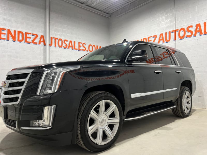 Cadillac Escalade 2015 price $31,995