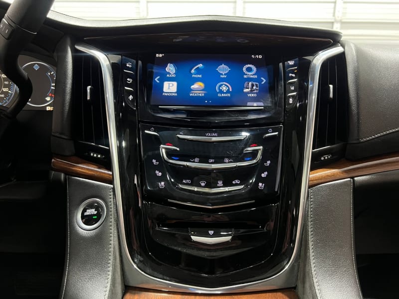 Cadillac Escalade 2015 price $31,995