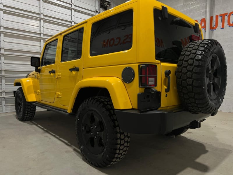 Jeep Wrangler Unlimited 2015 price $26,995