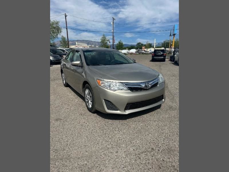 Toyota Camry 2013 price $9,555