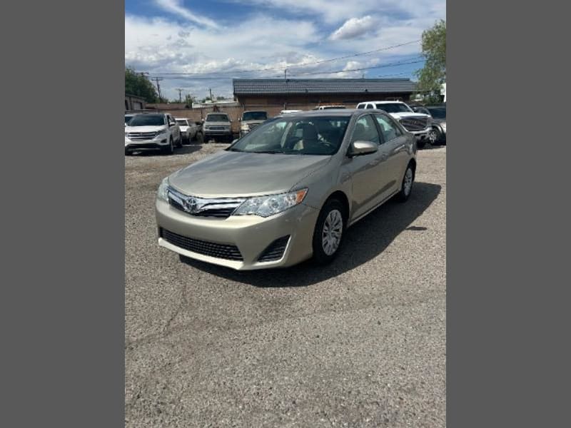 Toyota Camry 2013 price $9,555