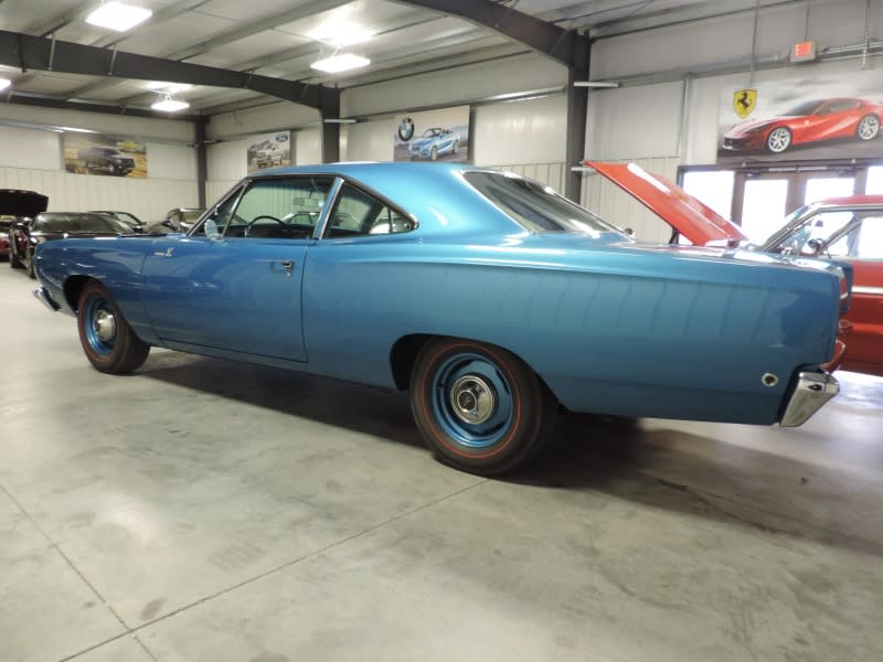 Plymouth HEMI Road Runner 1968 price $174,980