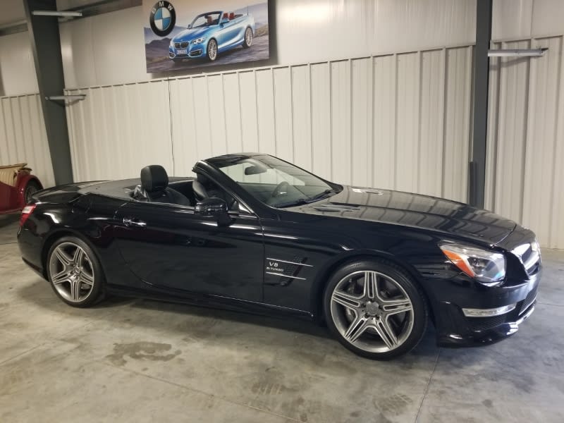 Mercedes-Benz SL-Class 2014 price $54,980