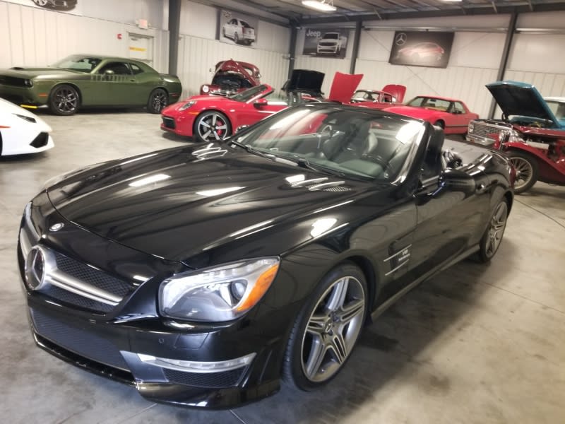 Mercedes-Benz SL-Class 2014 price $54,980