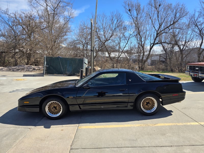 Pontiac Firebird 1987 price $27,980